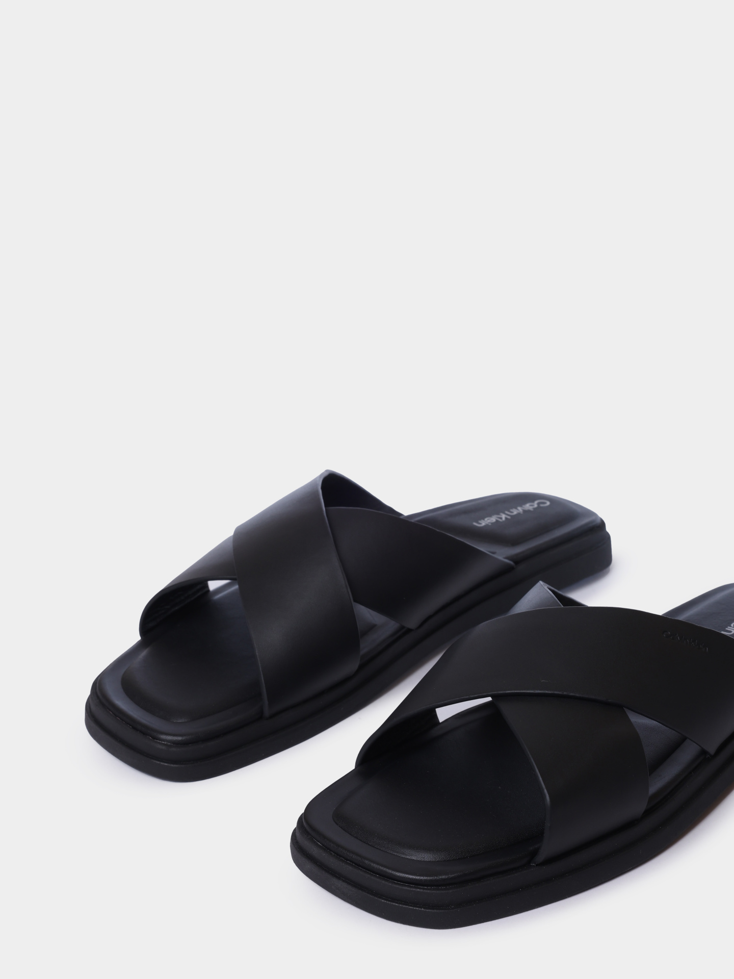 Сандалии Calvin Klein HM0HM01737 BEH черные мужские — купить в интернет-магазине Verdistore