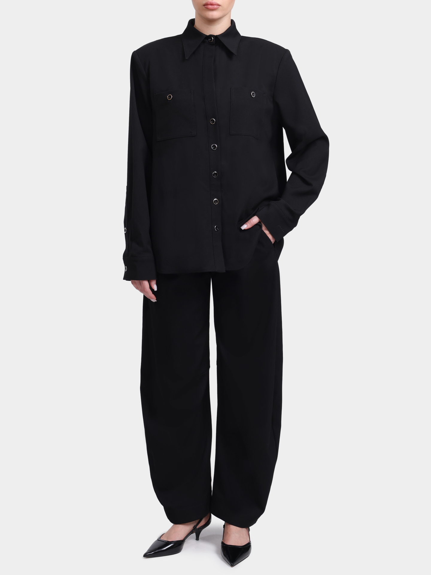 Брюки Pinko 106442 A32G Z99 черные женские с защипами — купить в интернет-магазине Verdistore
