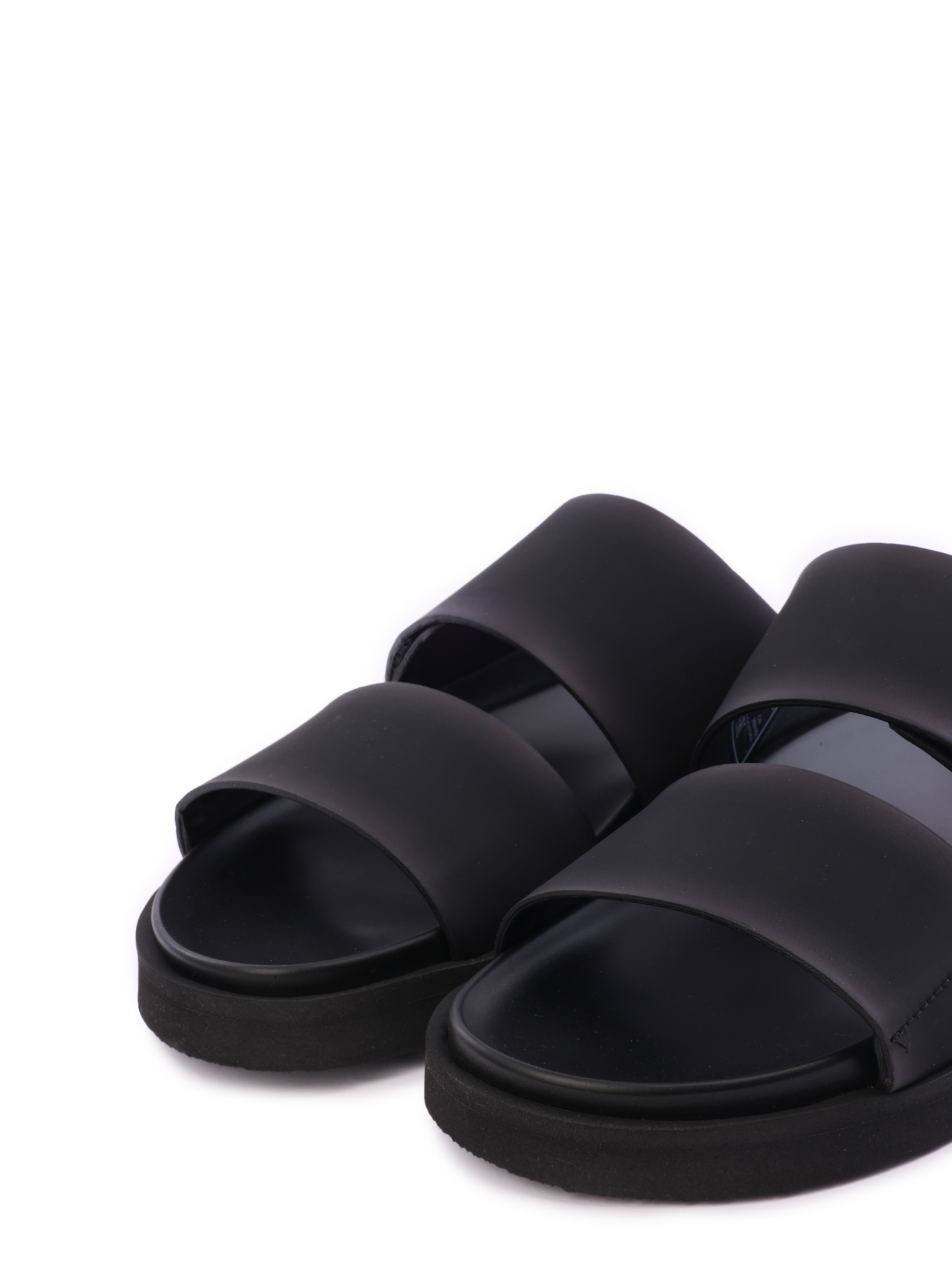 Шлепанцы маччивные мягкие с двумя широкими перемычками — купить в интернет-магазине Verdistore