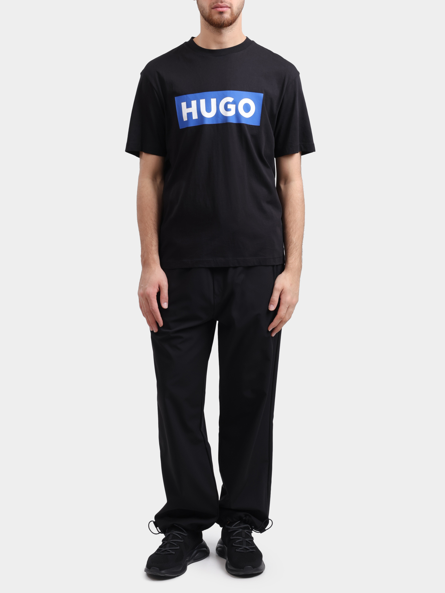 Футболка Hugo 50522376 001 черная с контрастным логотипом — купить в интернет-магазине Verdistore