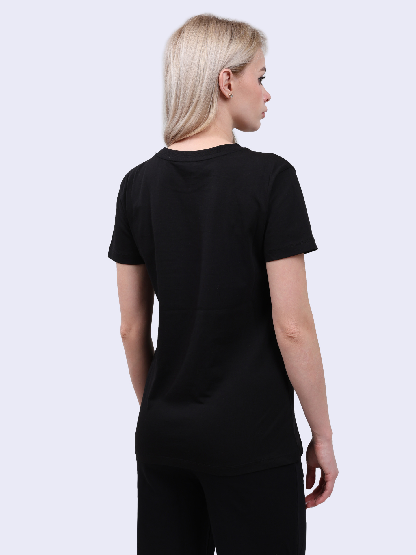 Футболка Armani Exchange 6DYT47 YJDGZ 1200 черная женская хлопковая — купить в интернет-магазине Verdistore