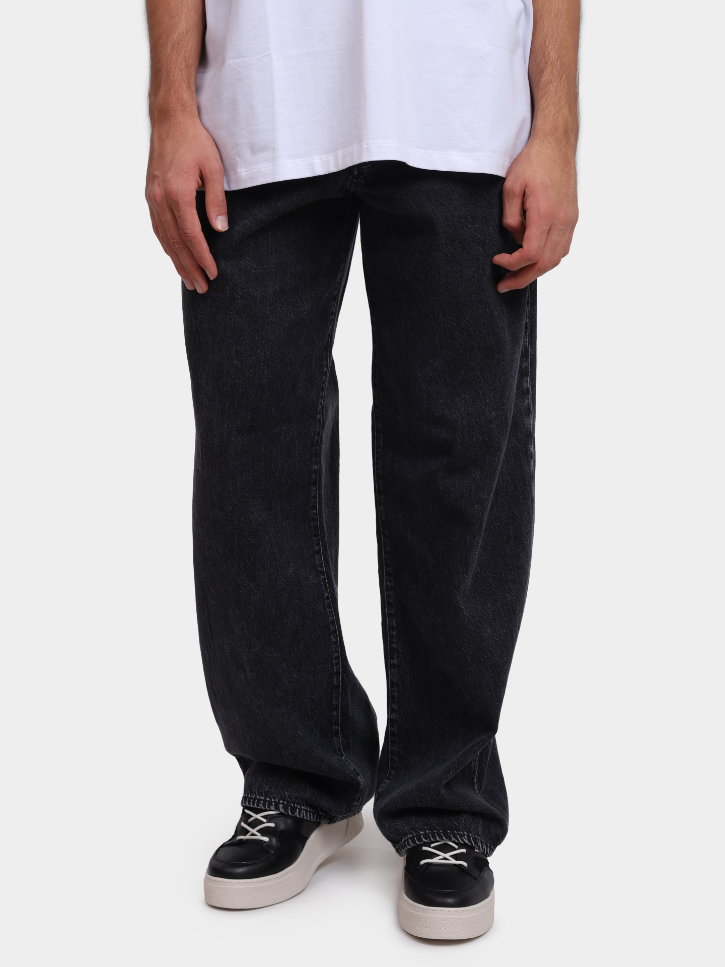 Джинсы Armani Exchange XM000076 AF13366 M8001 серые мужские — купить в интернет-магазине Verdistore