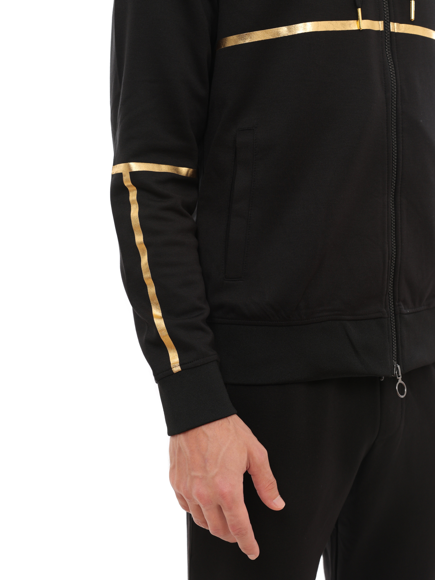 Мастерка Armani Exchange 3LZMNB Z9N1Z 02DX черная мужская с контрастными полосами — купить в интернет-магазине Verdistore