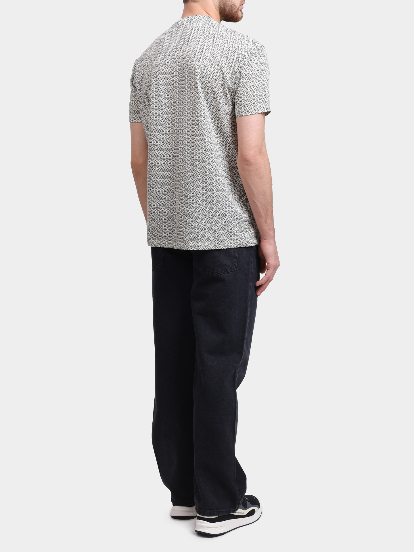 Футболка Armani Exchange XM001798 AF10356 F0143 хлопковая мужская с принтом — купить в интернет-магазине Verdistore