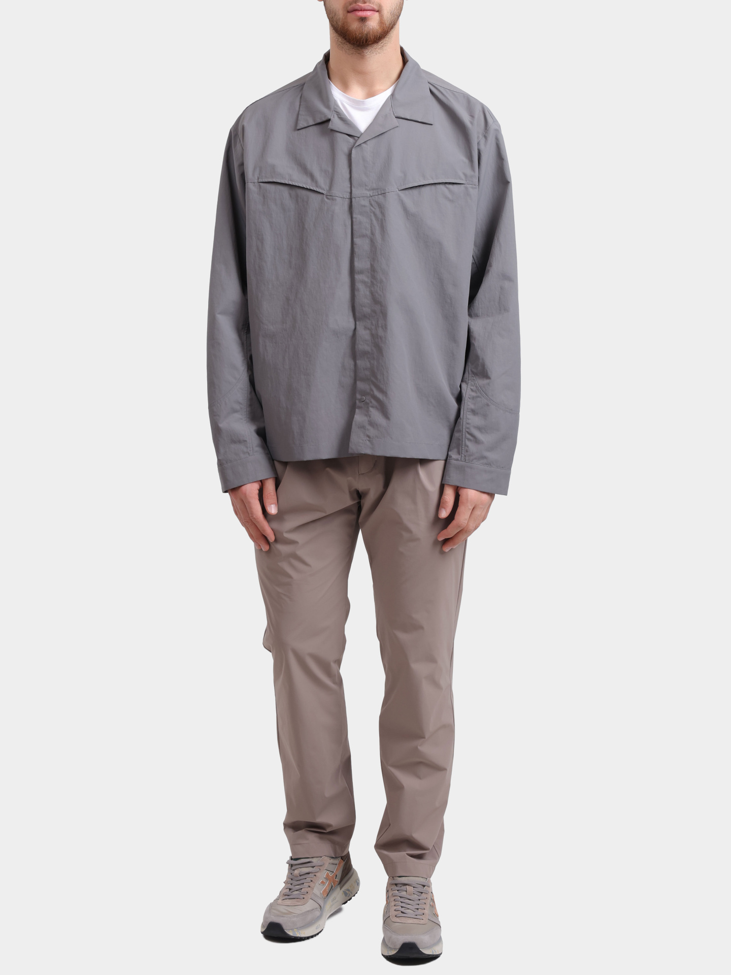 Брюки Herno PT000077U 12691Z 2600 бежевые мужские — купить в интернет-магазине Verdistore