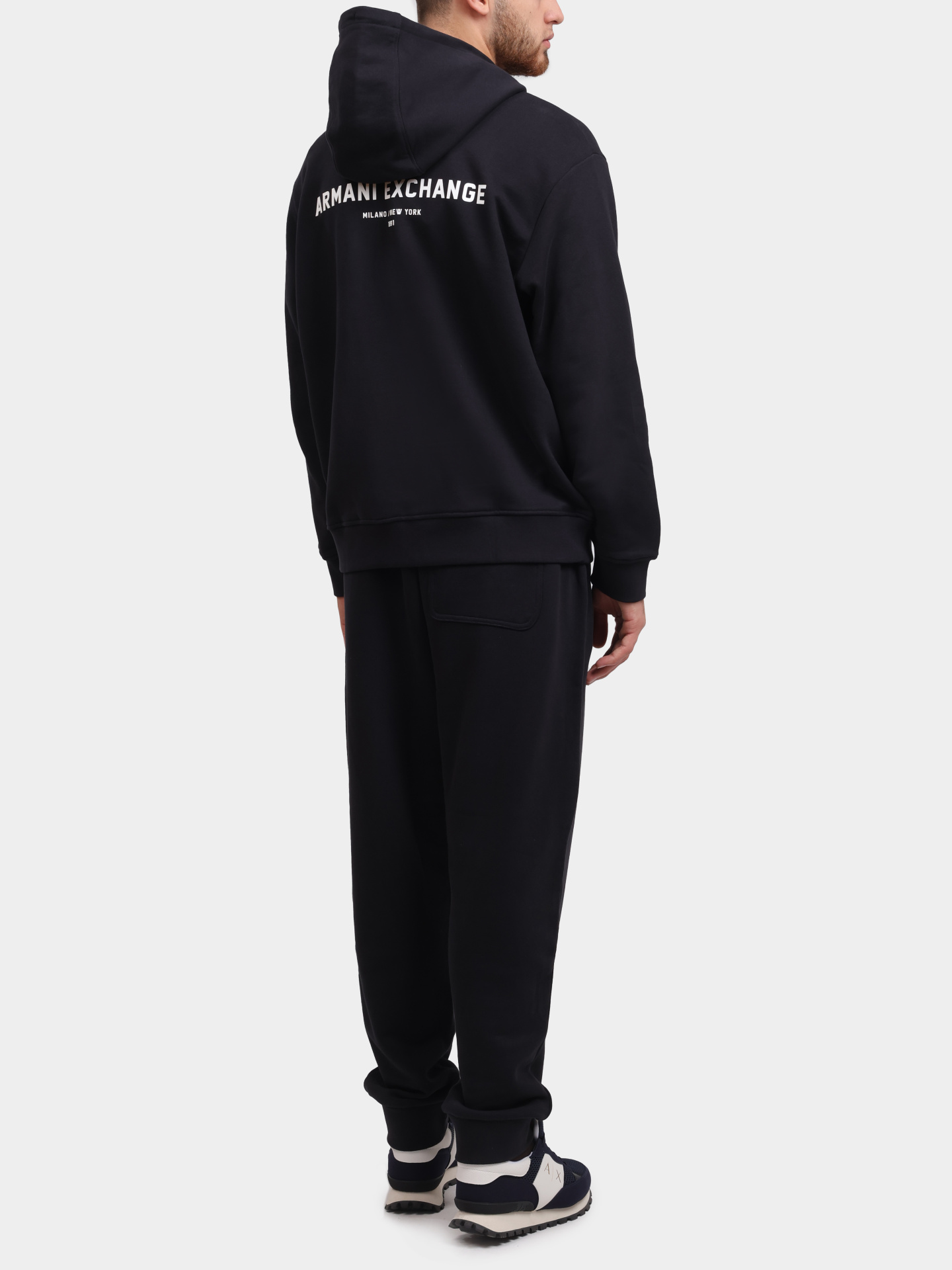 Брюки Armani Exchange XM000292 AF12656 UB101 хлопковые мужские — купить в интернет-магазине Verdistore