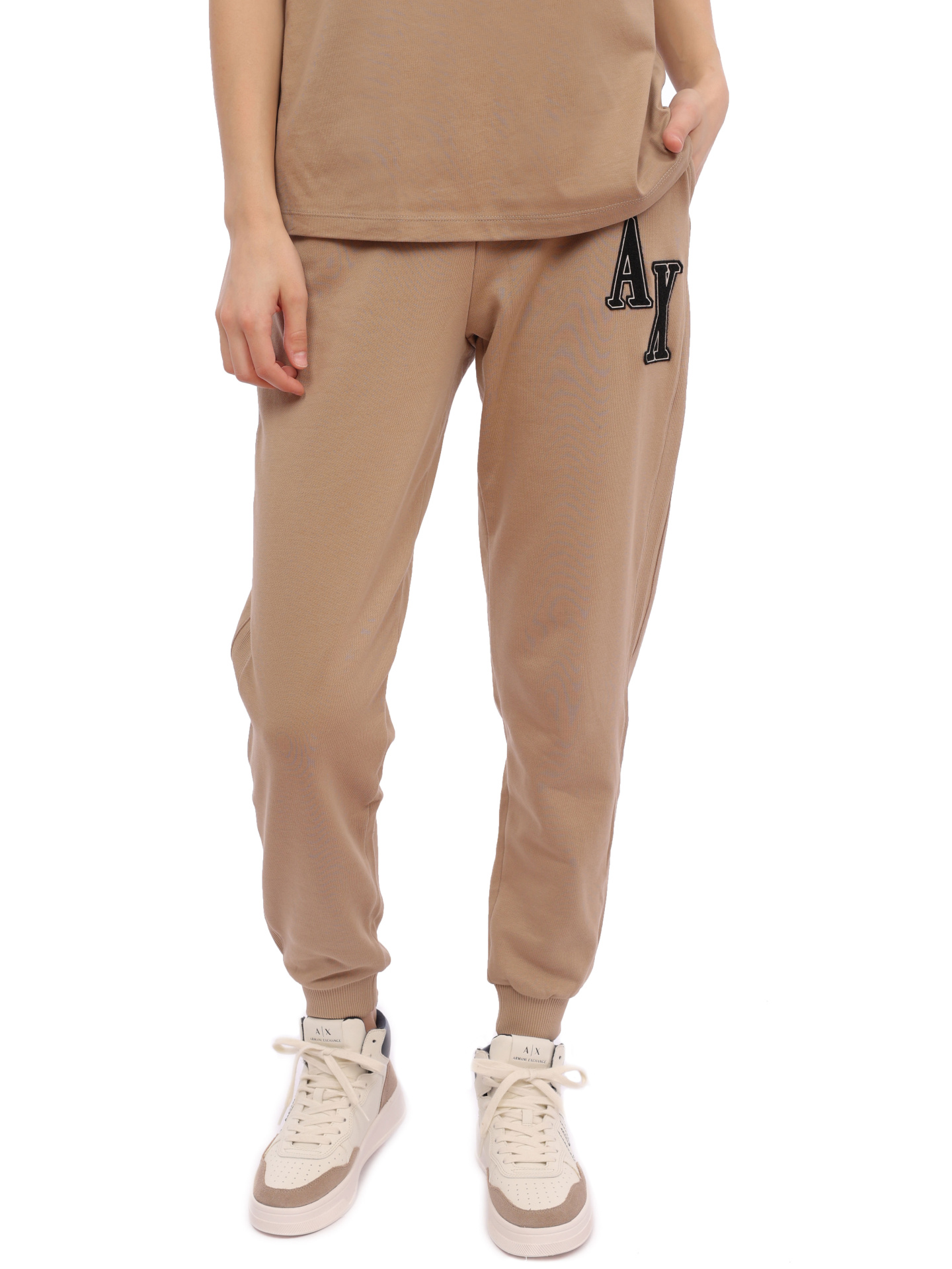 Брюки спортивные Armani Exchange 6RYP78 YJEBZ 0748 бежевые женские с логотипом — купить в интернет-магазине Verdistore