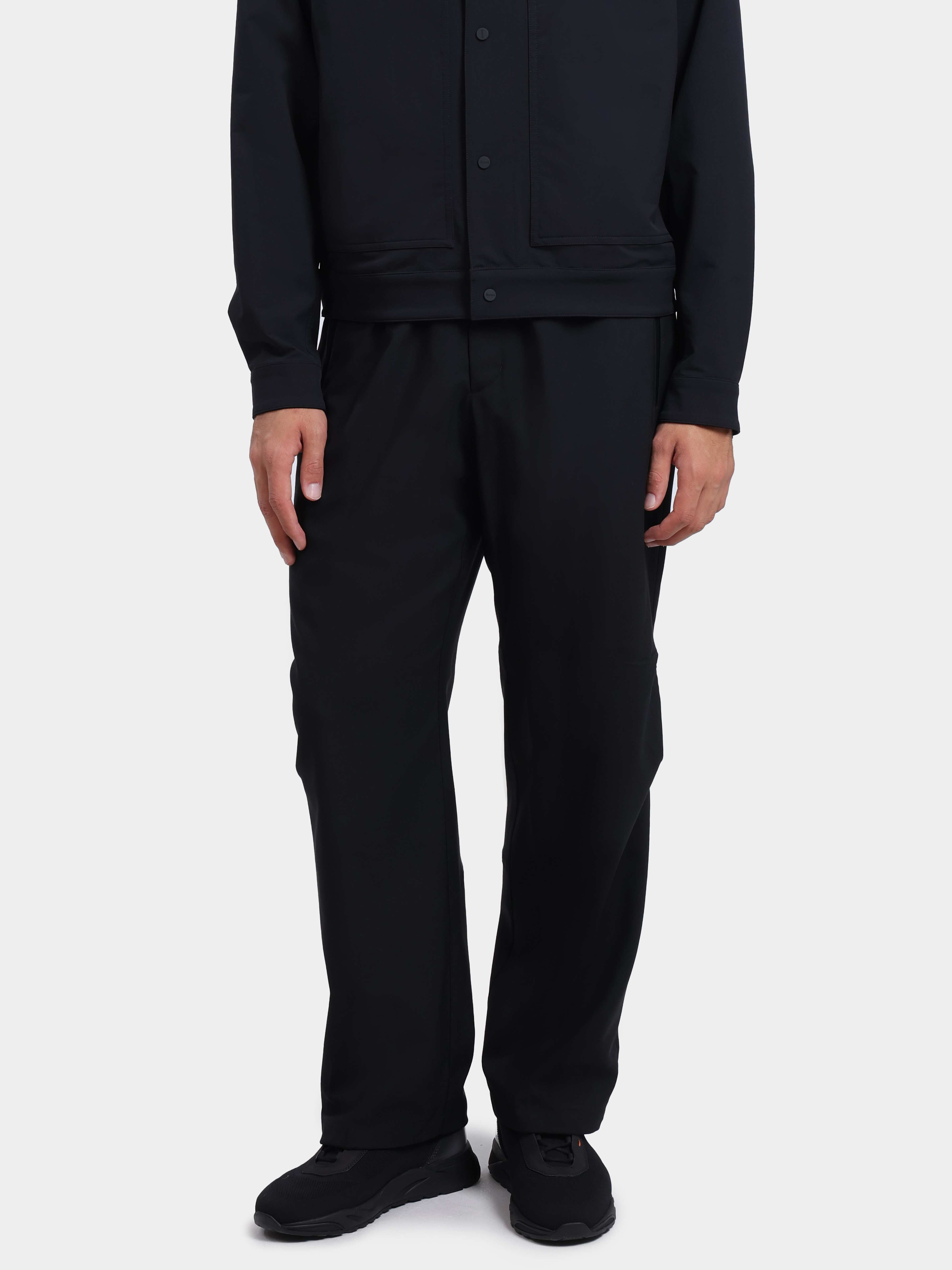 Брюки Herno Laminar PT00070UL 12847 9300 черные мужские — купить в интернет-магазине Verdistore