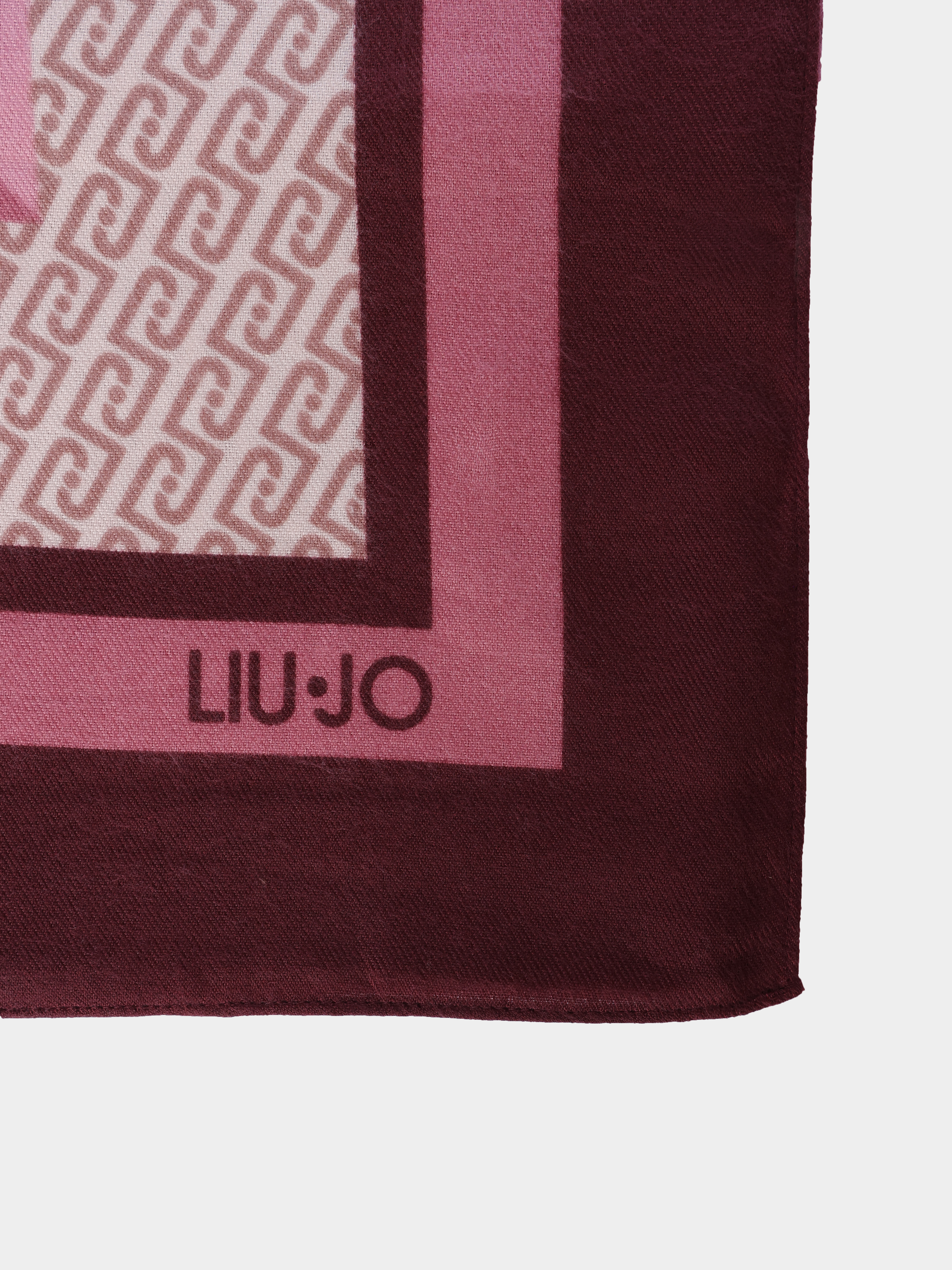 Платок Liu-Jo 120*120 2F6068 T2745 91718 женский — купить в интернет-магазине Verdistore