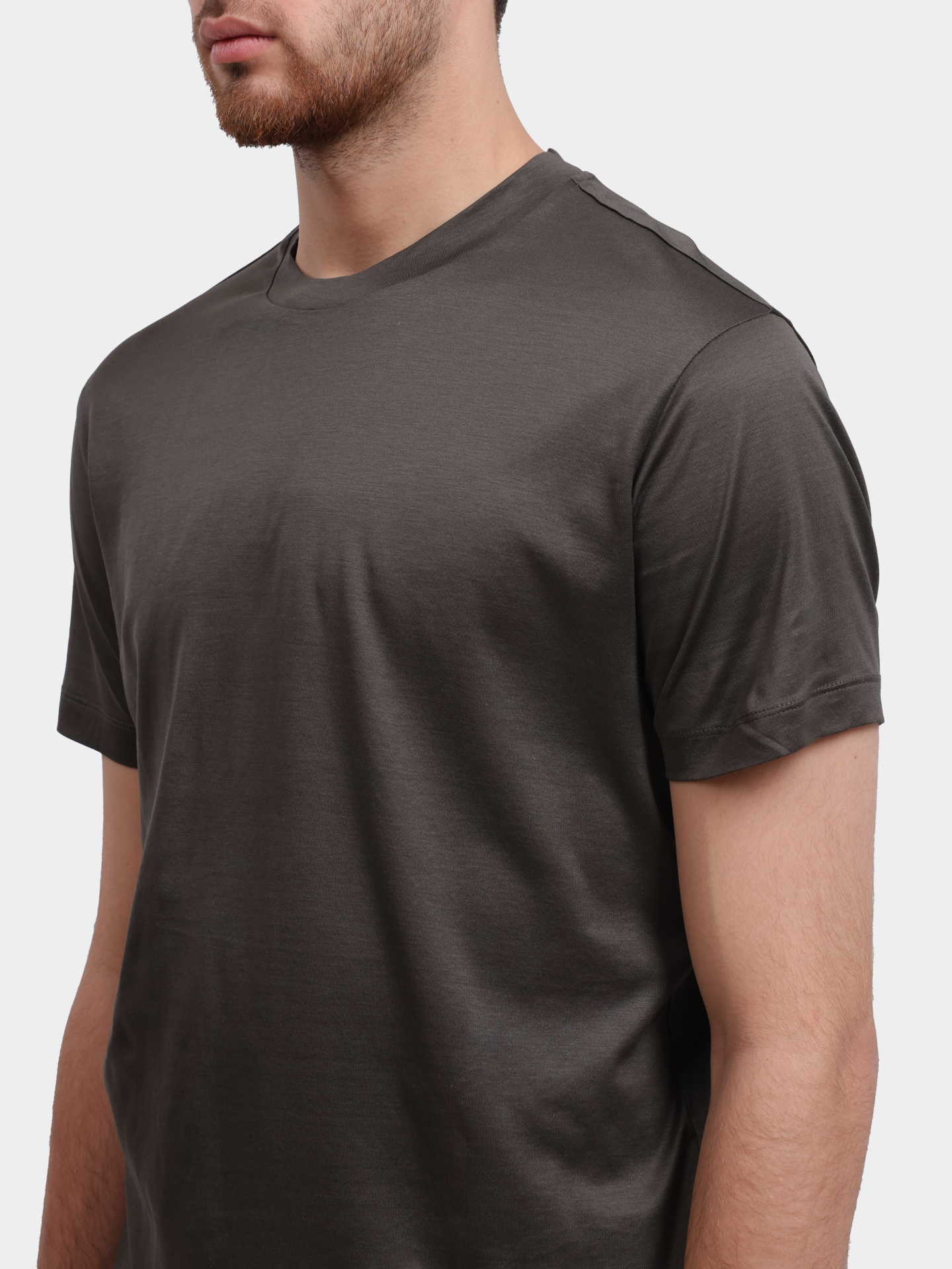 Футболка Emporio Armani 8N1TE8 1JUVZ U8120 хаки мужская — купить в интернет-магазине Verdistore