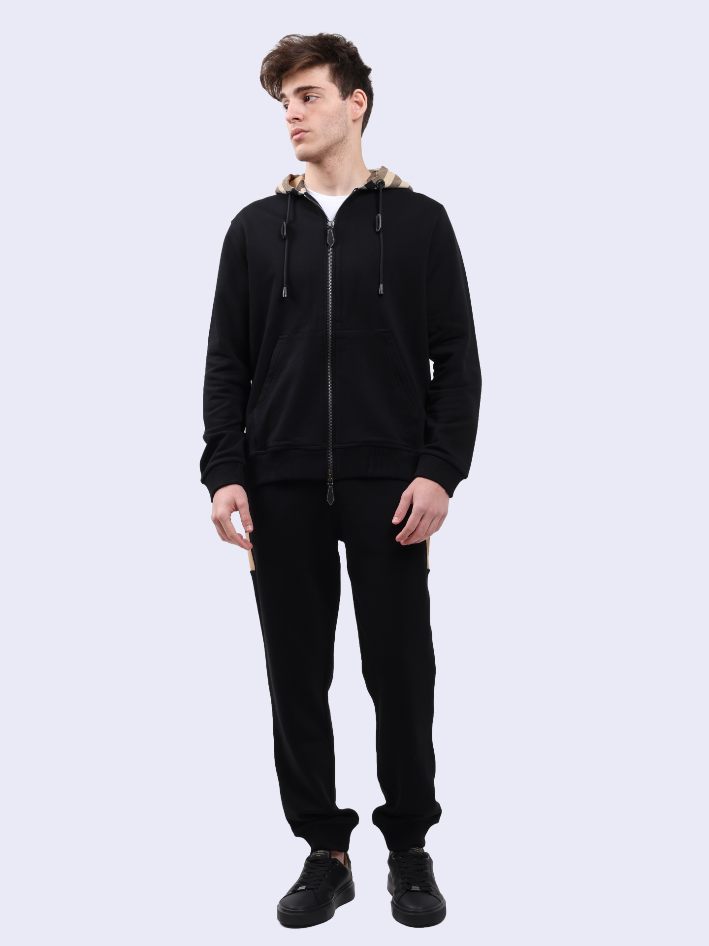 Брюки Burberry 8059066 A1189 черные мужские — купить в интернет-магазине Verdistore