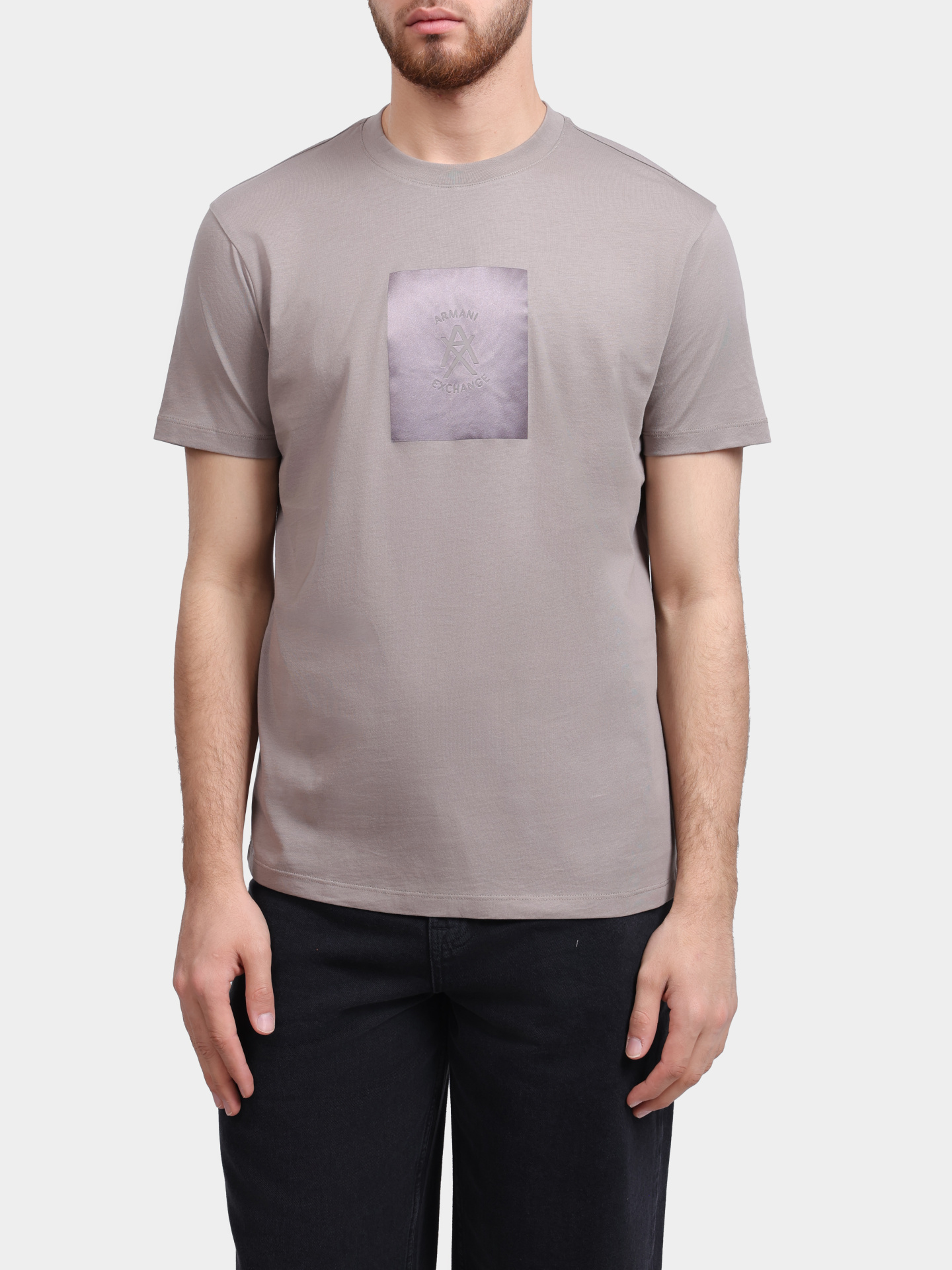 Футболка Armani Exchange XM002213 AF10356 U6107 бежевая мужская — купить в интернет-магазине Verdistore