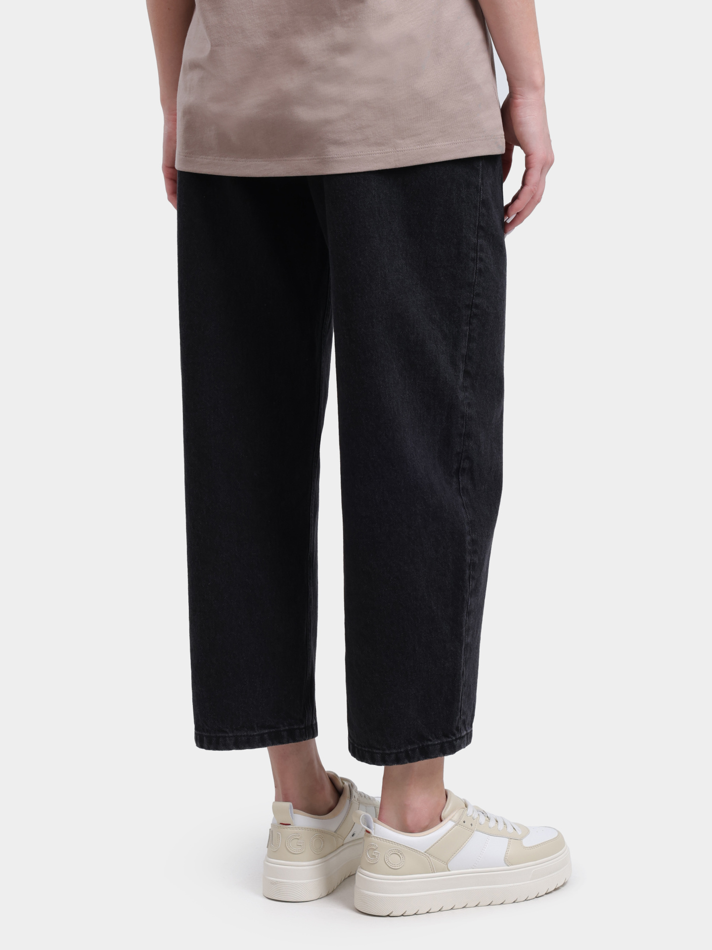 Джинсы Hugo Gimine_3 10272370 черные женские прямого кроя — купить в интернет-магазине Verdistore