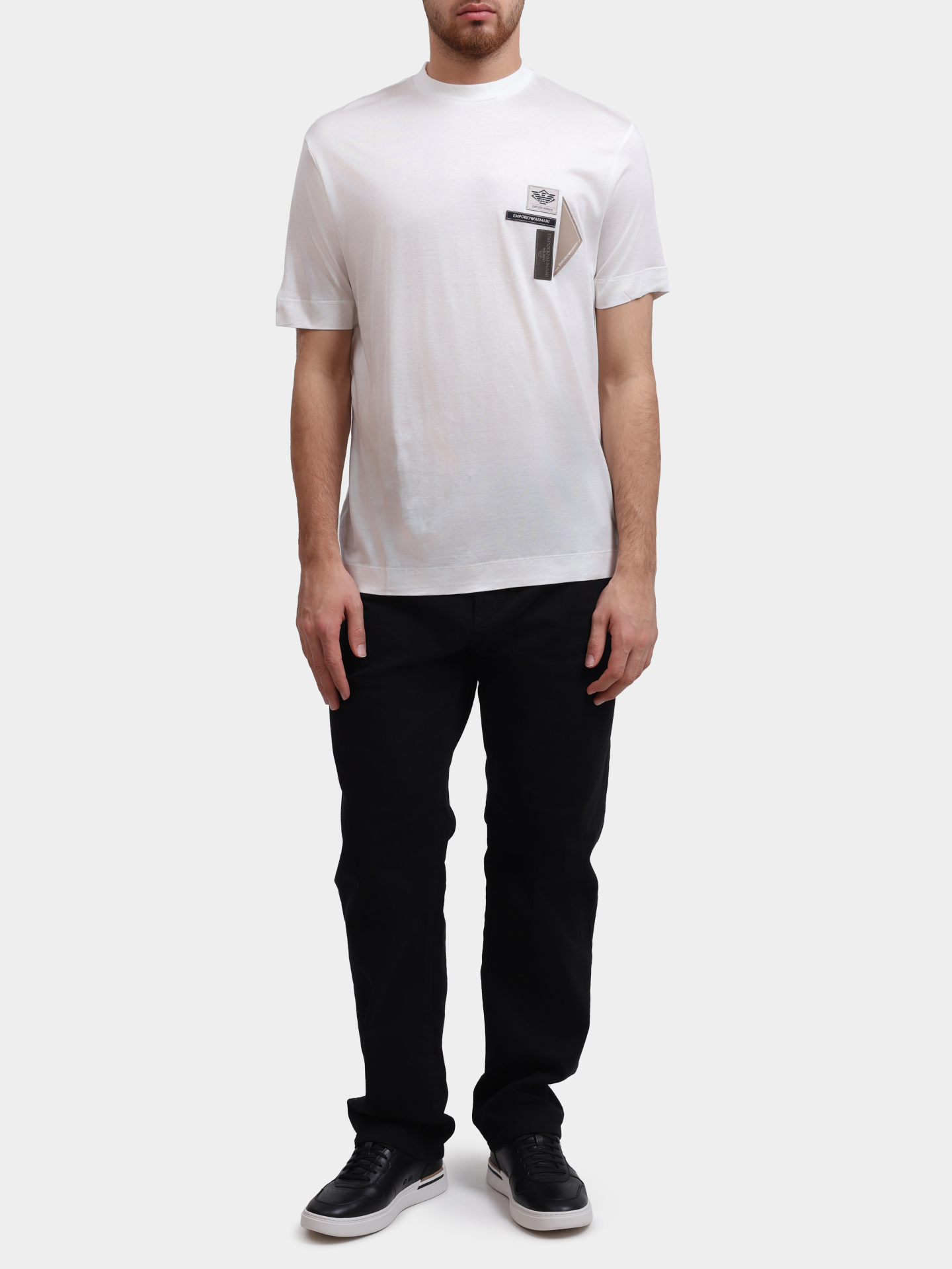 Футболка Emporio Armani EM002959 AF18312 U0003 белая мужская — купить в интернет-магазине Verdistore