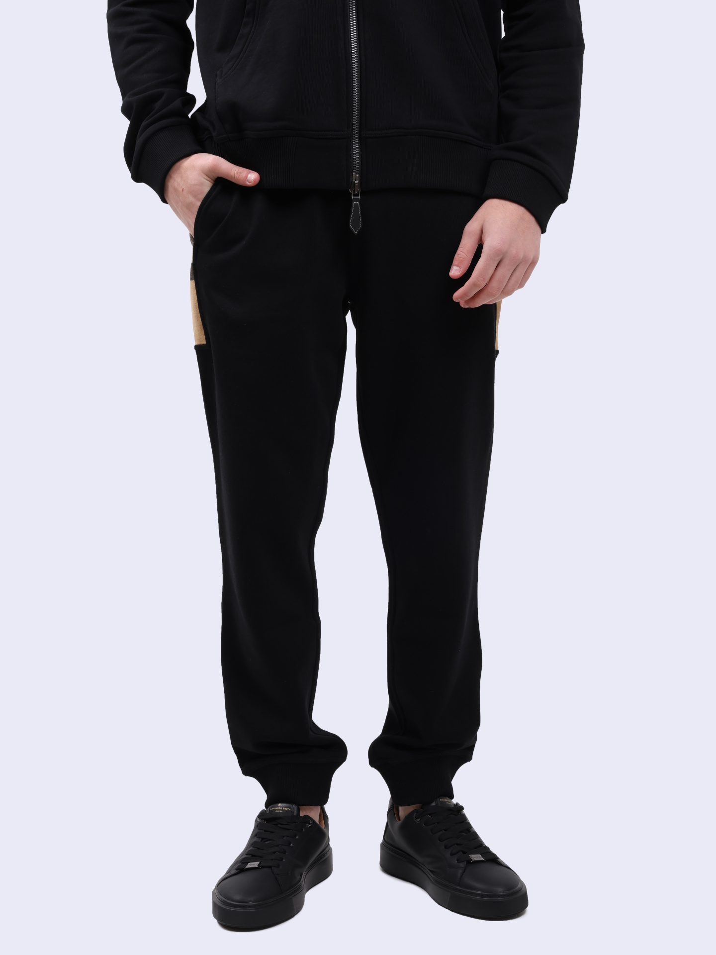 Брюки Burberry 8059066 A1189 черные мужские — купить в интернет-магазине Verdistore