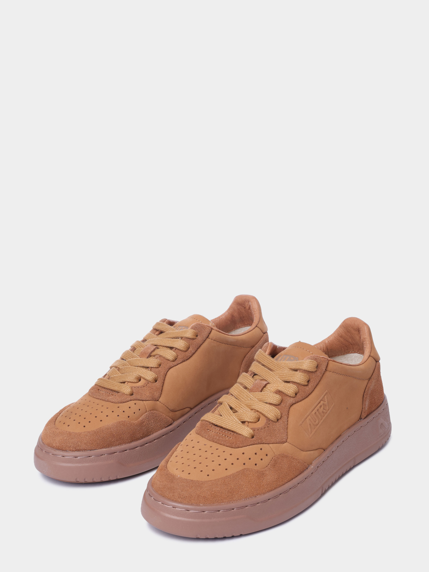 Кеды Autry AULW - NU03 замшевые женские — купить в интернет-магазине Verdistore