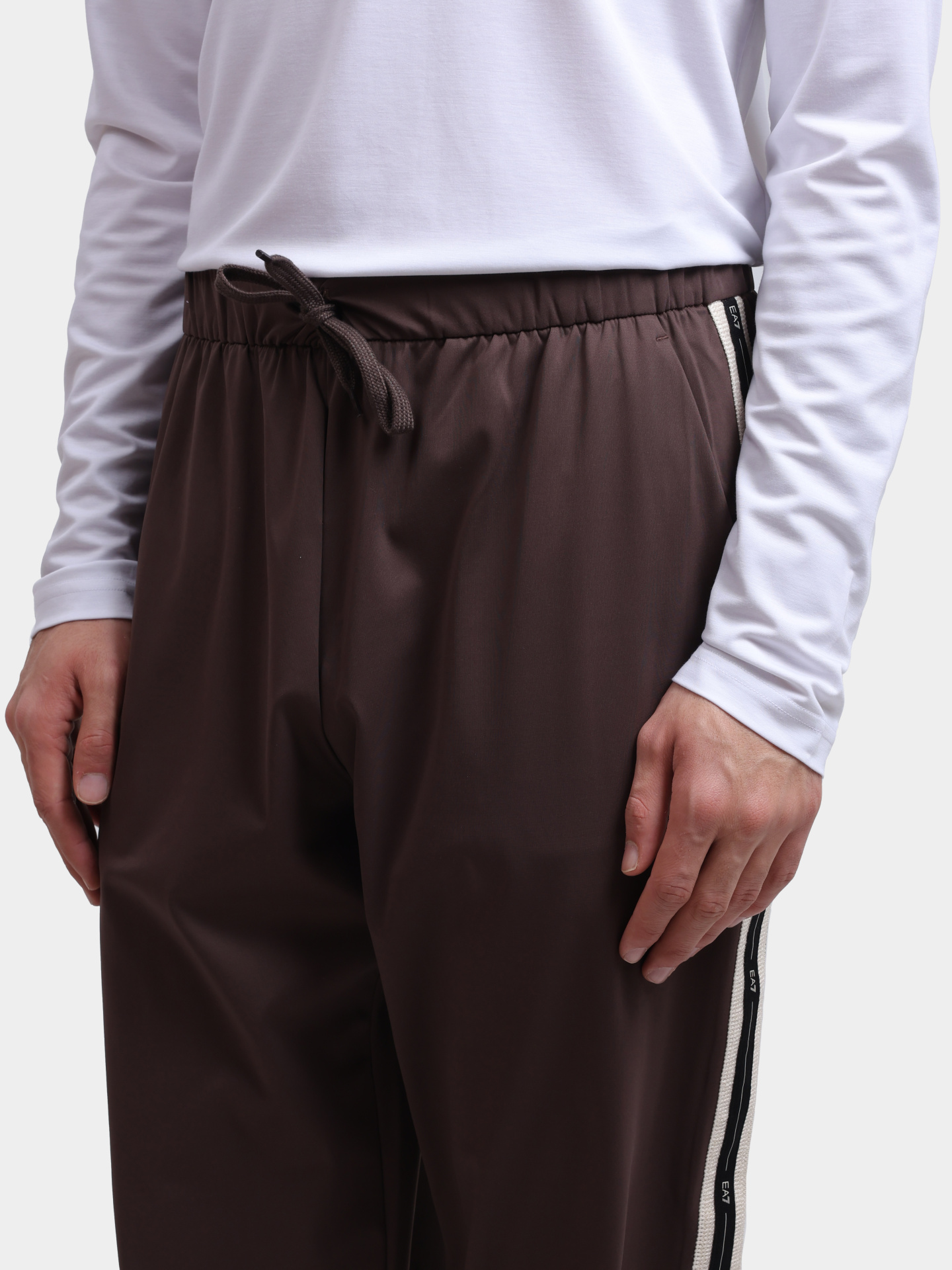 Брюки спортивные EA7 7M000960 AF17160 U6063 коричневые мужские — купить в интернет-магазине Verdistore