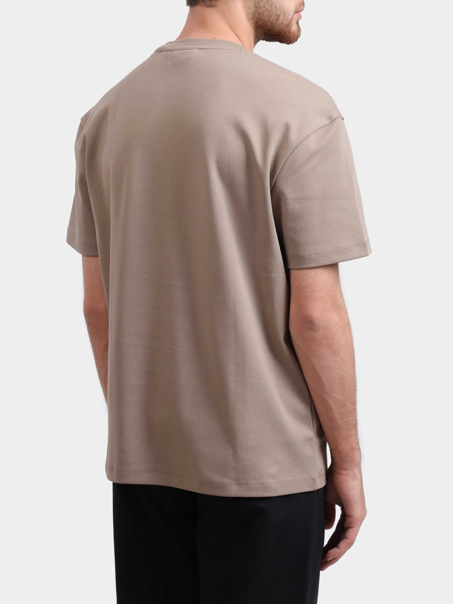 Футболка Hugo Dalile 10231453 бежевая мужская  — купить в интернет-магазине Verdistore