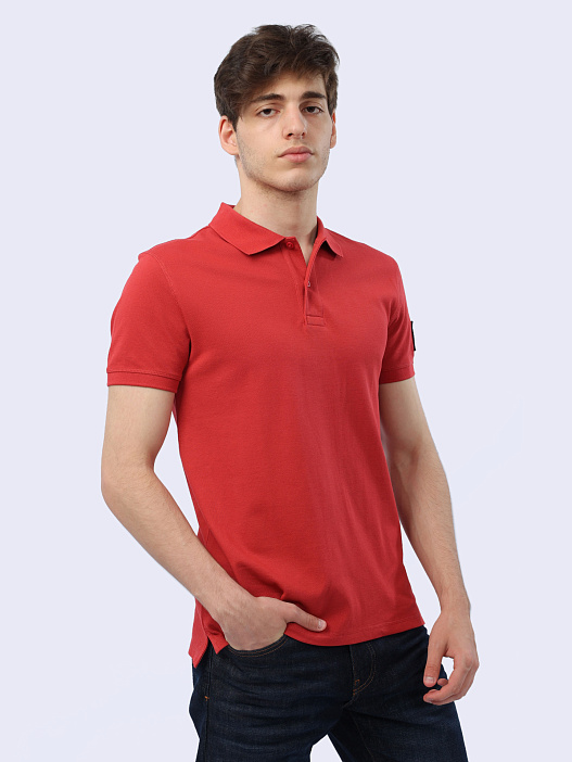 Поло Calvin Klein Jeans J30J323394 красное мужское из хлопка — купить в интернет-магазине Verdistore