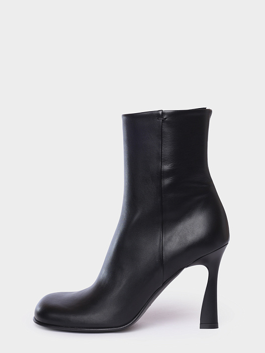 Ботильоны Premiata M7160 черные женские из кожи — купить в интернет-магазине Verdistore