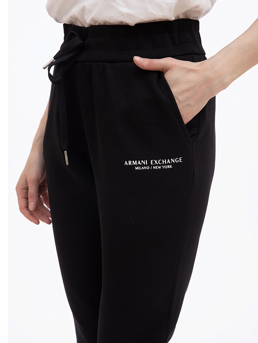 /upload/iblock/7d2/8ddihpm6t6mwouswerg4wpi4iz79f53o/63754506478631_R5_8453.jpg