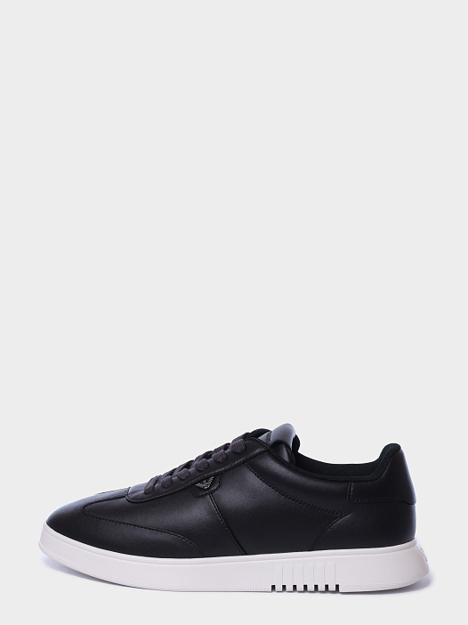 Кроссовки Emporio Armani EM003062 AF20004 UC001 черные мужские на белой подошве — купить в интернет-магазине Verdistore