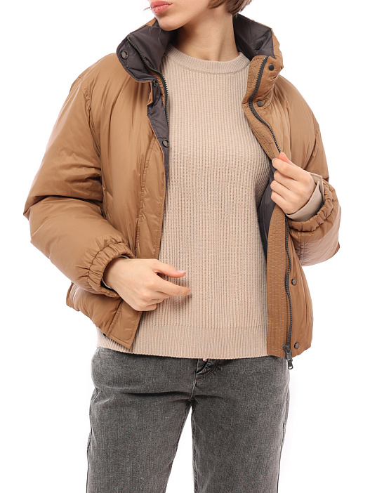 Пуховик Brunello Cucinelli MR4052799 C6508 коричневый женский укороченный — купить в интернет-магазине Verdistore
