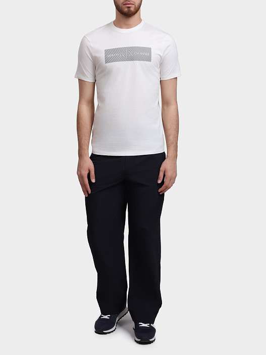 Футболка Armani Exchange XM002472 AF10356 U1074 белая мужская — купить в интернет-магазине Verdistore