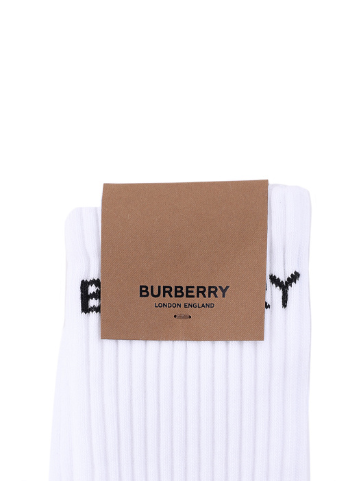 Носки Burberry 8047241 A1464 белые хлопковые — купить в интернет-магазине Verdistore